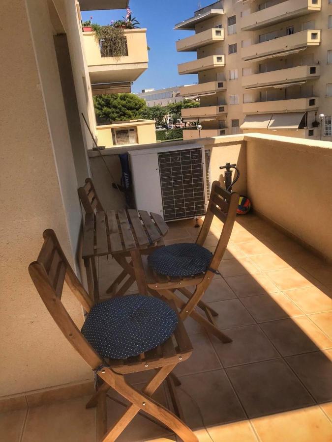 Residencial Aqua - La Pineda Daire Salou Dış mekan fotoğraf
